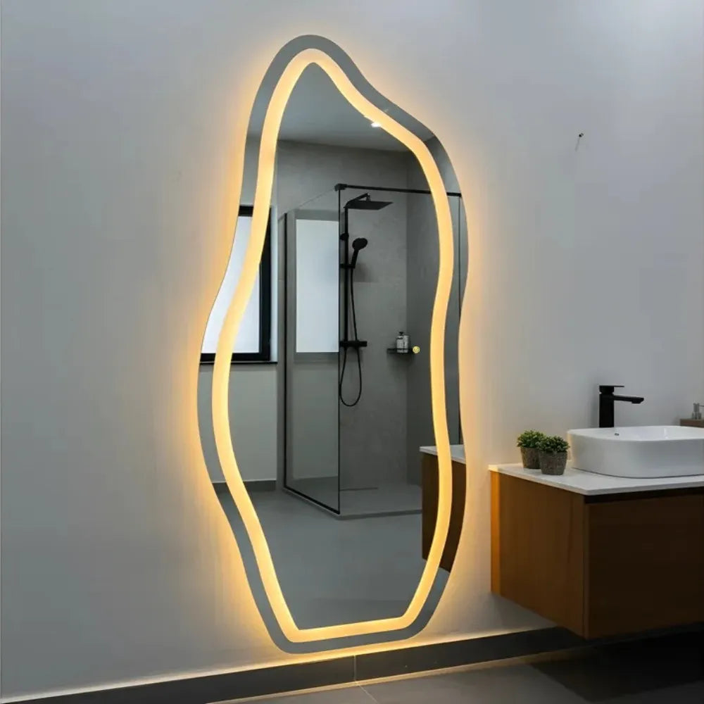 Miroir Theo – Miroir Organique Flame E06 150x60 cm / 170x70 cm avec LED Mat Chaud 3000K