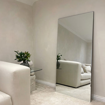 Edge Mirror – Grand Miroir Rectangulaire Sans Cadre sur Pied (170 cm x 80 cm)