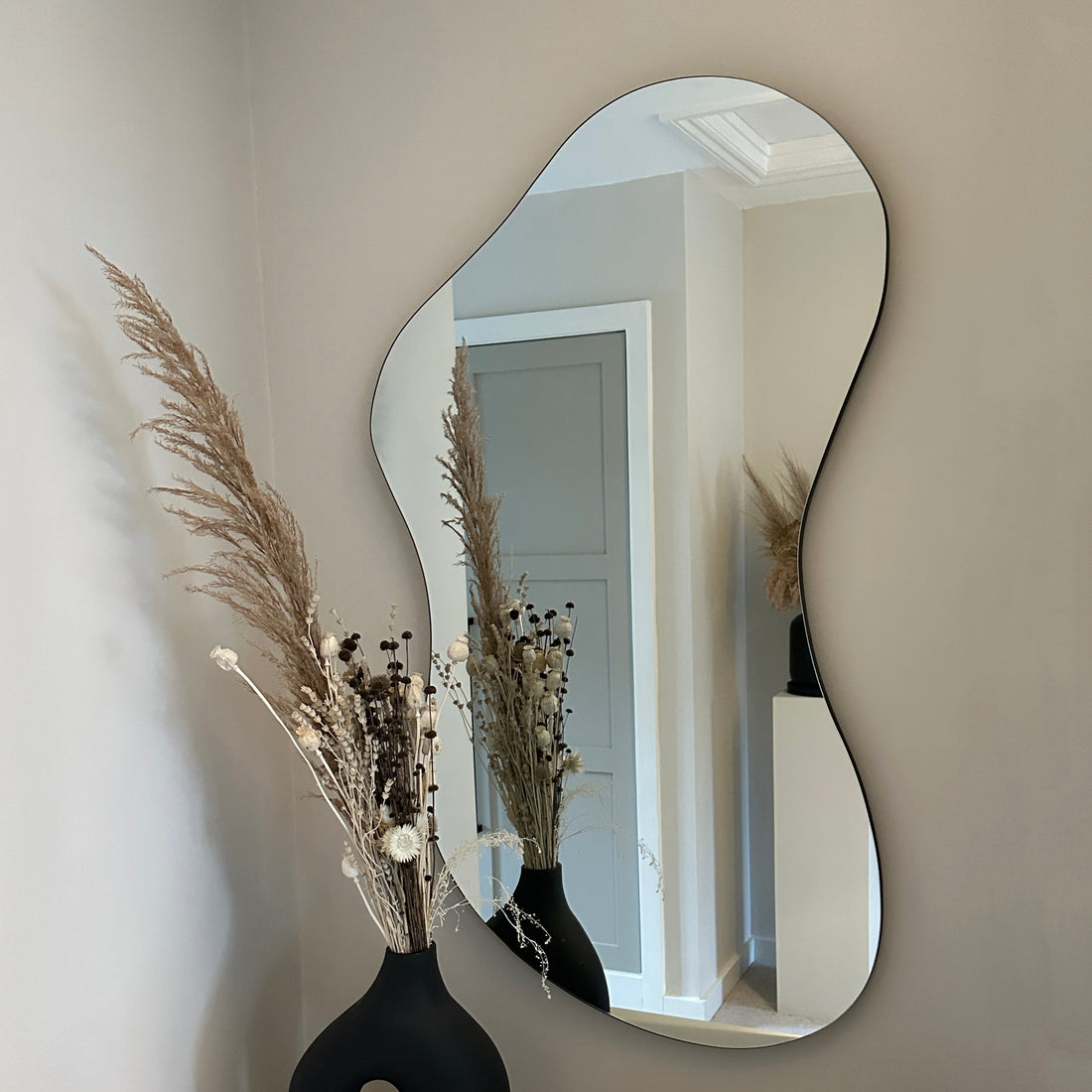 Miroir Edge – Grand Miroir Irrégulier Sans Cadre Style Lac (120 cm x 70 cm)